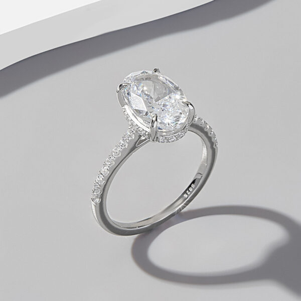 S925 silver plated white gold moissanite ring ice cut white color 8*12mm egg shape - Image 3