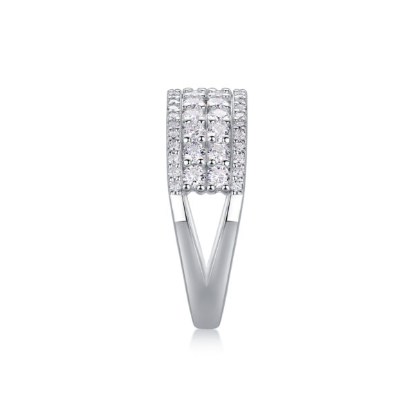S925 silver plated 18K white gold female ring moissanite 1.068CT - Image 5