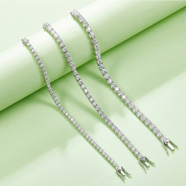 Classic Bull Head Tennis Bracelet S925 Silver Plated 18K White Gold Moissanite D Grade - Image 5