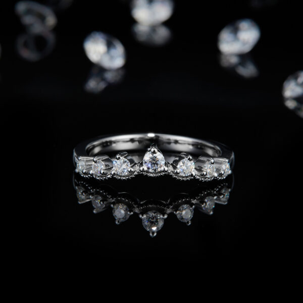 V-shaped ring S925 silver plated white gold female ring custom selection side stone moissanite 0.8ct - Image 2