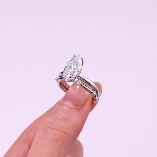 S925 silver plated 18K white gold female ring horse eye shaped moissanite 3.0CT - Image 4