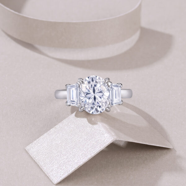 S925 silver plated 18K white gold three-stone female ring main stone egg-shaped moissanite 3.0CT - Image 6