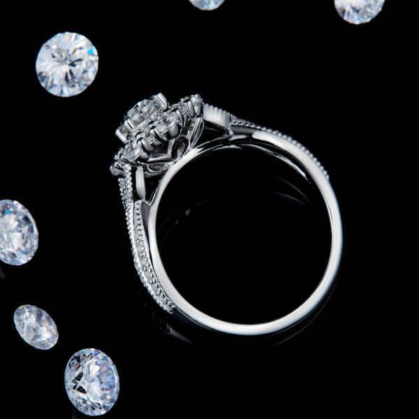 Luxury proposal egg-shaped female ring S925 silver plated with platinum Customized selection Main stone Moissanite 1.0ct/side stone high carbon diamond - Image 3