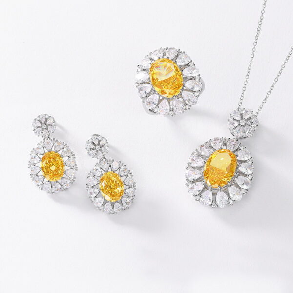 S925 silver pendant female ice flower cut high carbon diamond necklace - Image 3
