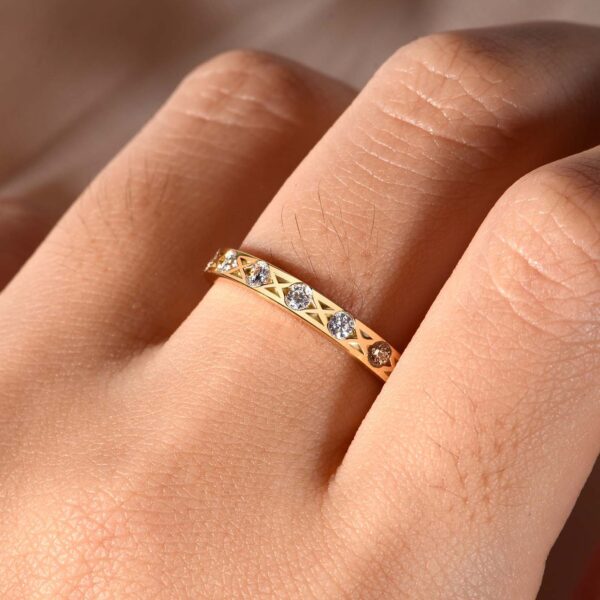 Moissanite S925 silver high-end hollow design light luxury ring - Image 2